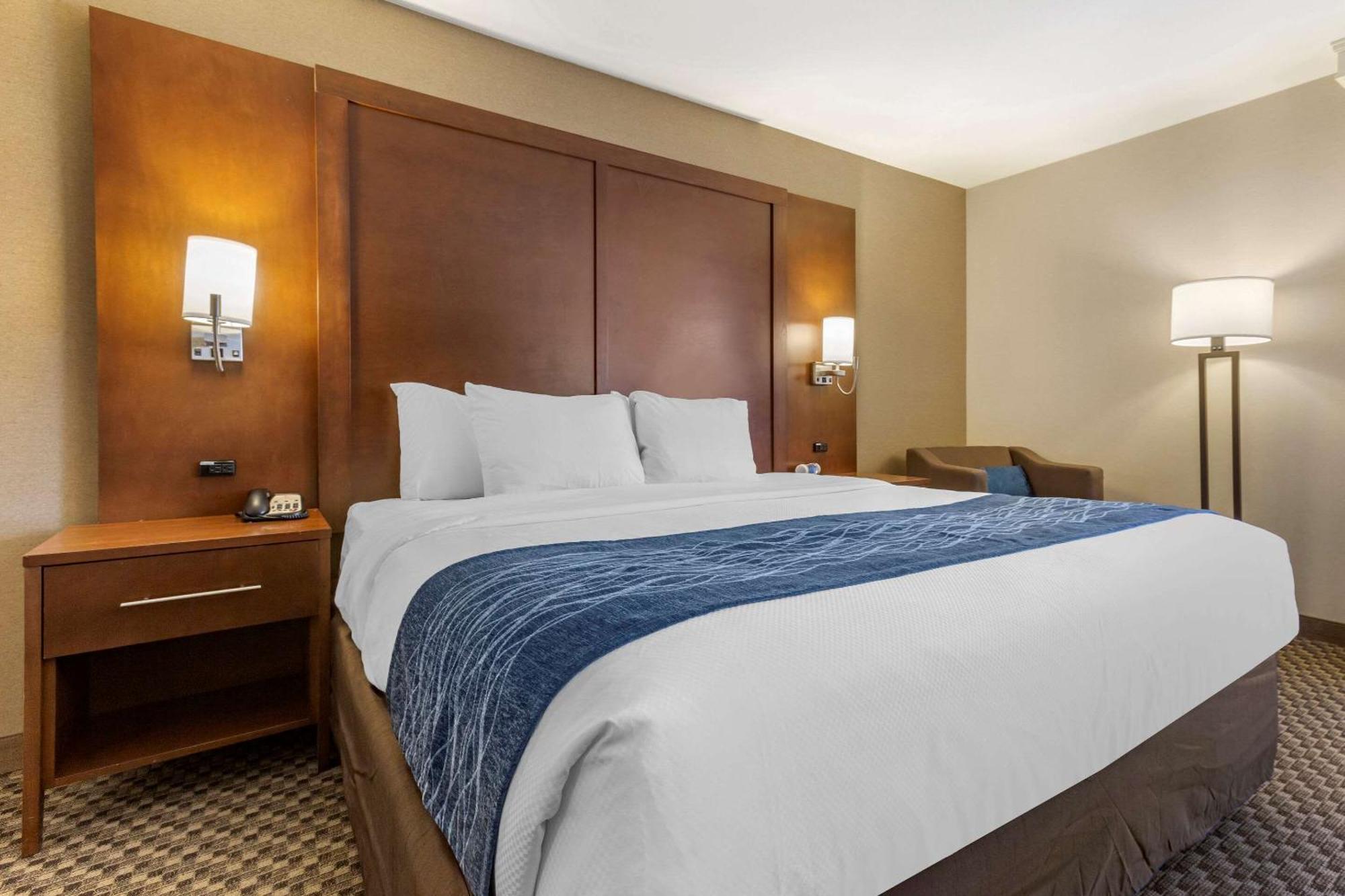 Comfort Inn At Buffalo Bill Village Resort Cody Δωμάτιο φωτογραφία