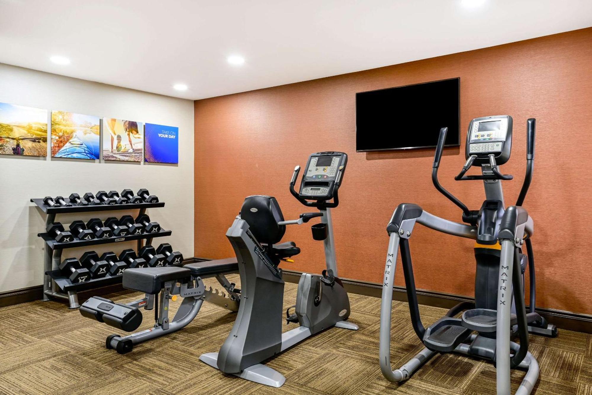Comfort Inn At Buffalo Bill Village Resort Cody Εξωτερικό φωτογραφία